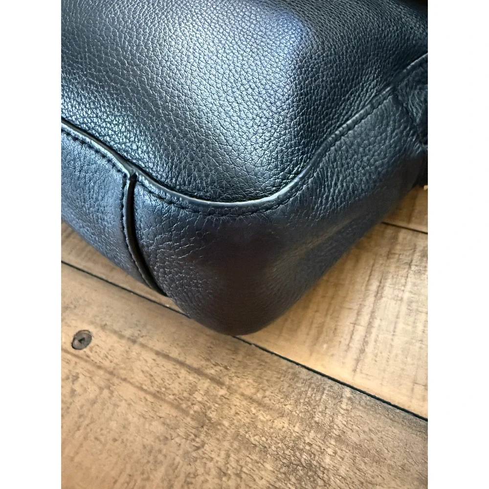 Tory Burch Crossbody Bag Womens Small Black Pebbled Leather Embossed Logo